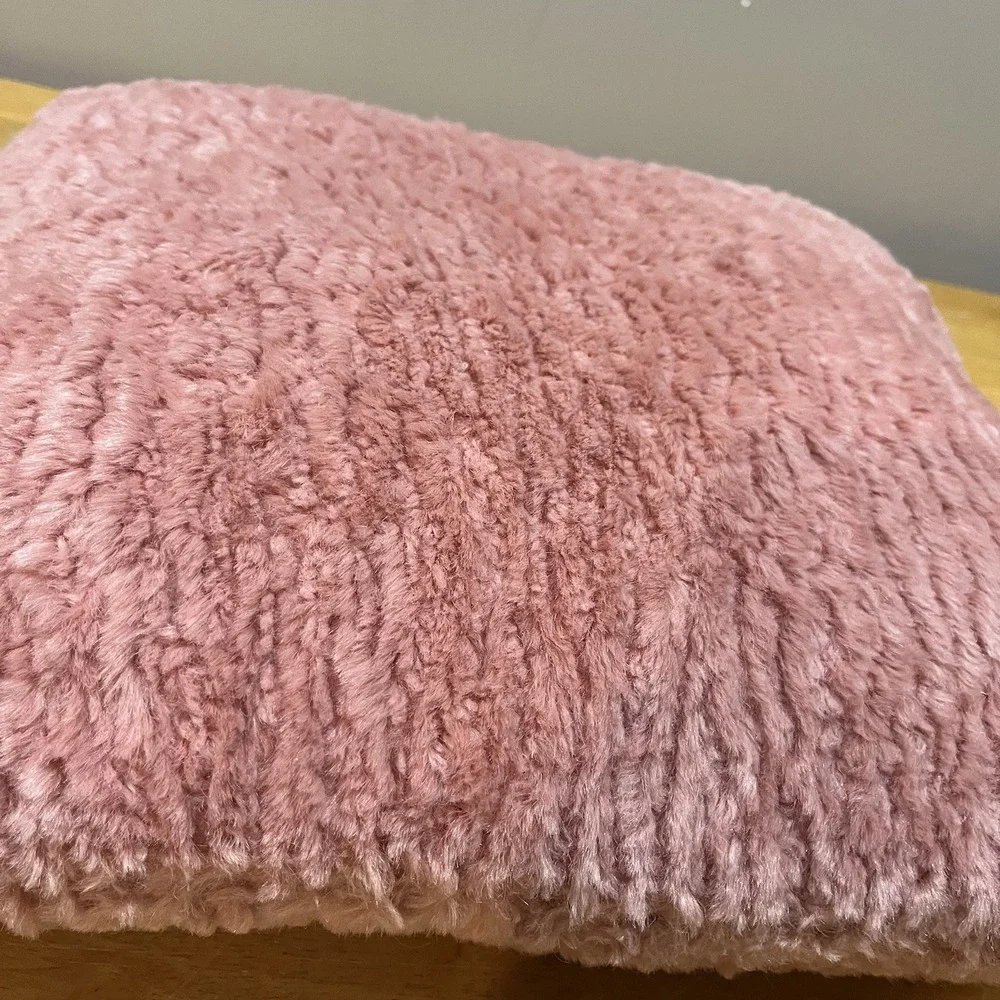 Pier One Soft Fuzzy Coral Rose Pink 18